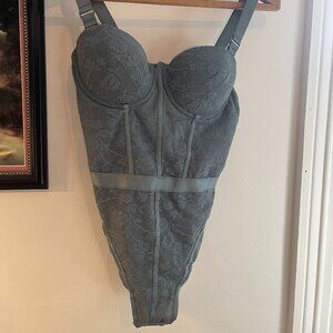 Soft Green Lace Bodysuit – Size S